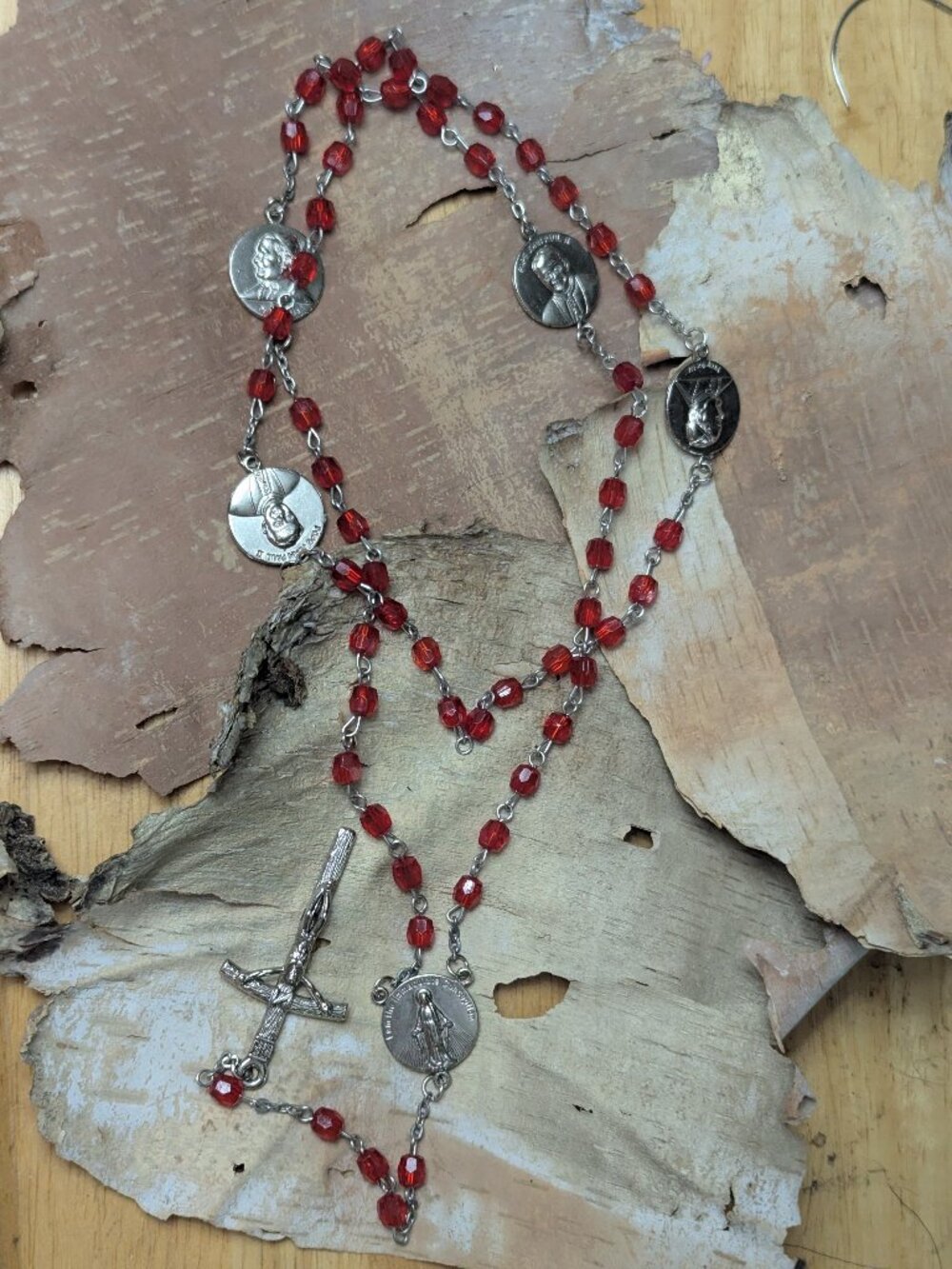 Pope John Paul II Commemorative Rosary Red Beads Five Medallions Vintage